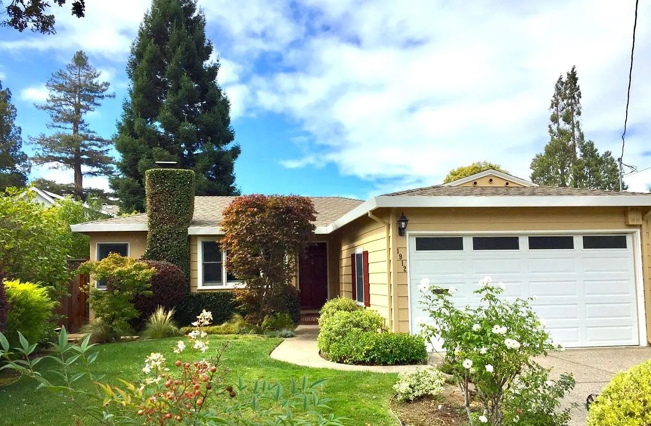 3 bed, 1740 sqft, $6,800 — Photo 1