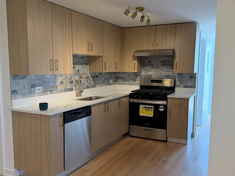 1628 W Cermak Rd #PENTHOUSE — Photo 6