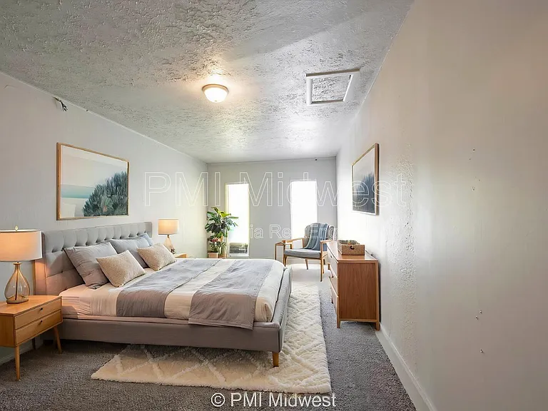 5925 Sunwood Dr — Photo 15