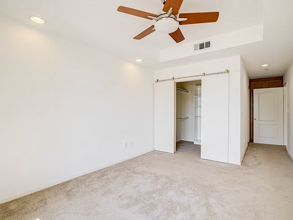 5th image of 4170 Fair Ave Penthouse 7
