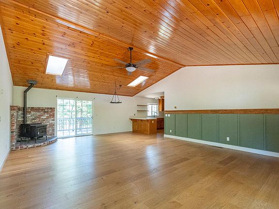 2nd image of 6294 Greyling Way