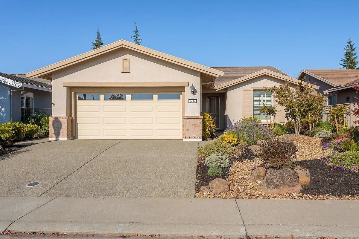 2444 Rubicon Ln photo 1