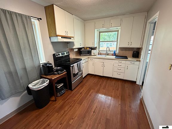 5th image of 3027 S 11th St
