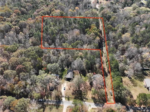 1 Blair Rd, Laurens, SC 29360