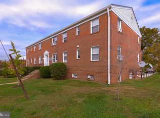 131 S Courthouse Rd APT 4, Arlington, VA 22204