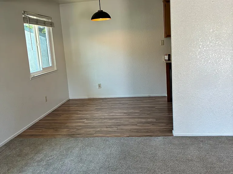 Living room to dining area