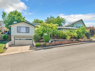 797 Prescott Ln, Springfield, OR 97477