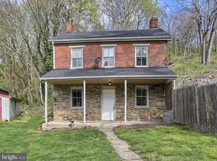 106 Church St, Glen Rock, PA 17327
