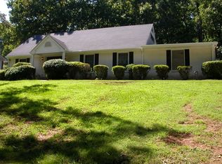 4215 Yates Rd, College Park, GA 30337