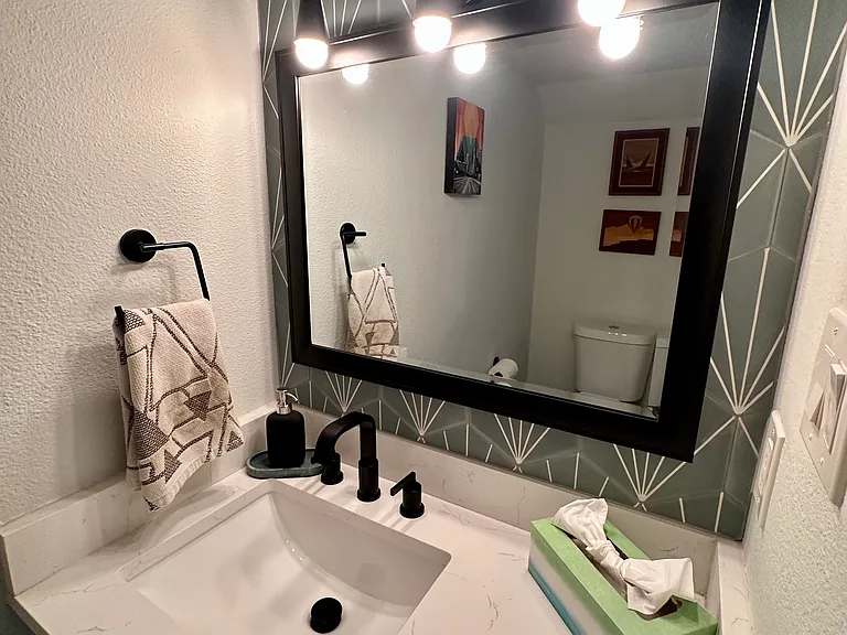 1308 Matthews Ln #B — Photo 21