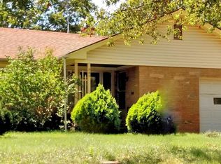 863 Prairie Park Rd, Wichita, KS 67218