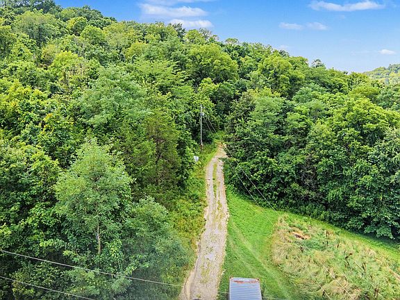 4th image of 257 S Fork Rd