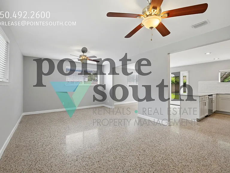302 Loruna Dr — Photo 7