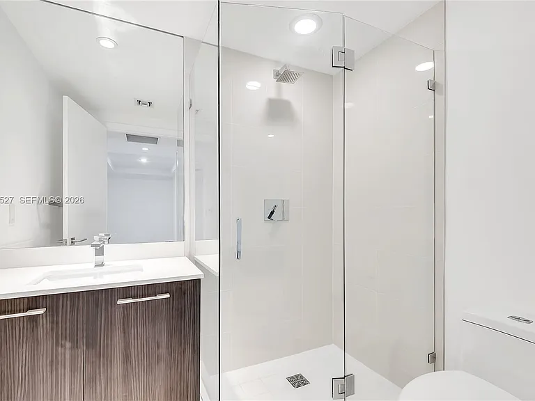 45 SW 9th St #2105 — Photo 14