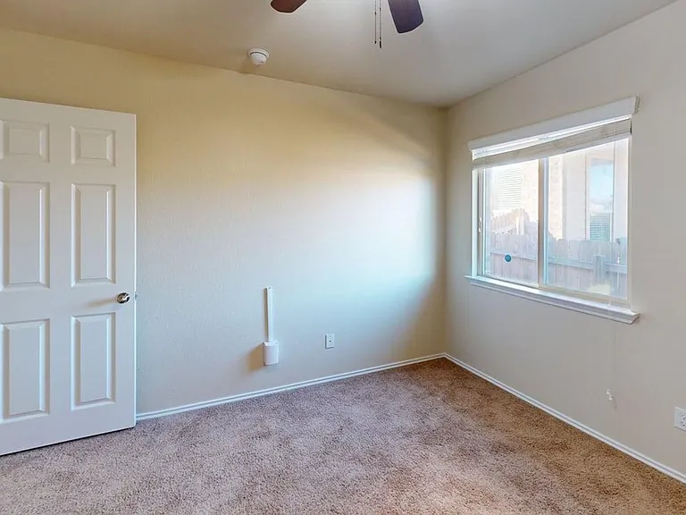 6600 Katy Creek Ln — Photo 13