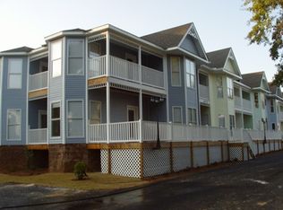 136 1st St APT C, Prattville, AL 36067