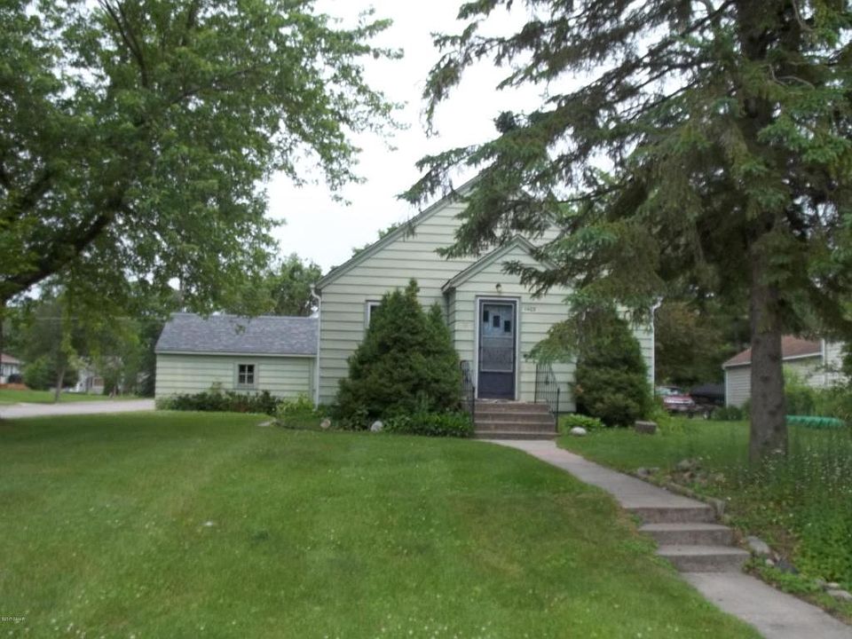 1st image of 1403 Douglas St