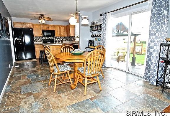 5th image of 213 Bayberry Dr