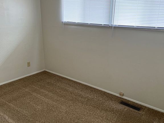 5th image of 351 N Roanoke Ave #351