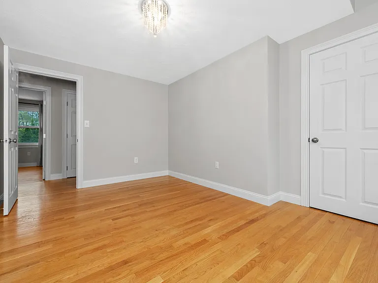 2 Minuteman Ln — Photo 24