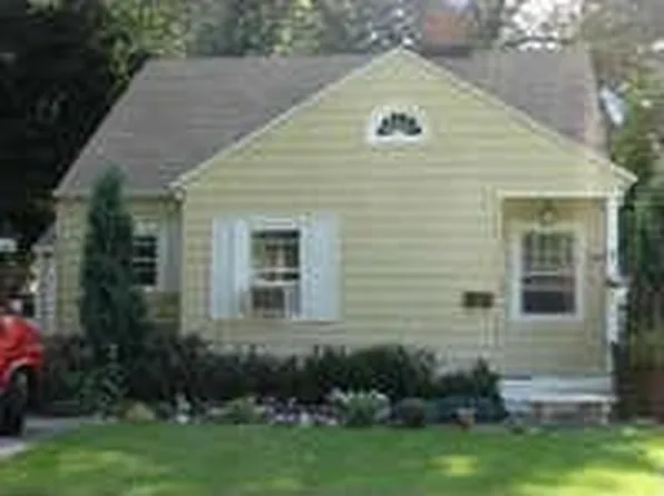 342 Bonesteel St, Rochester, NY 14616