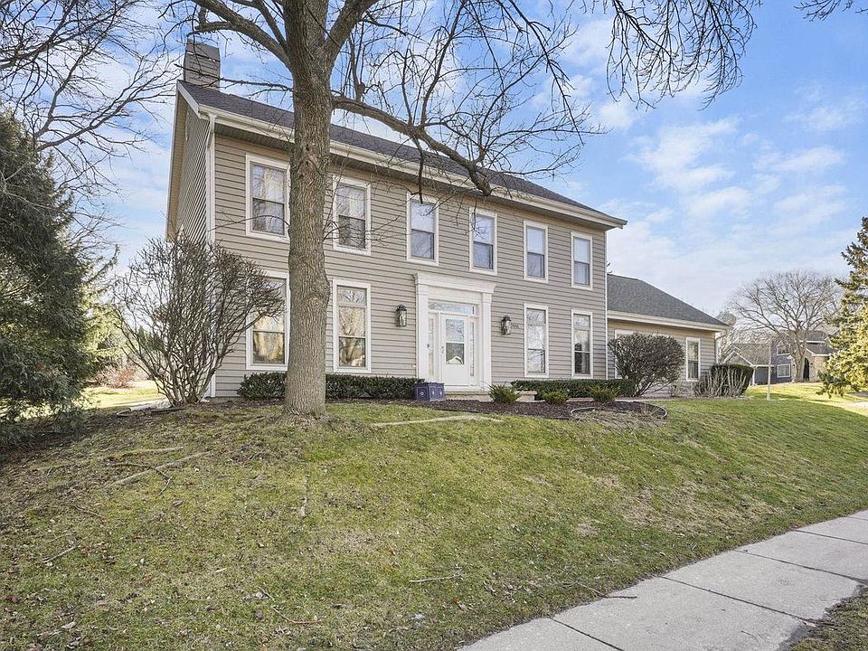 1st image of 7441 New Washburn Way