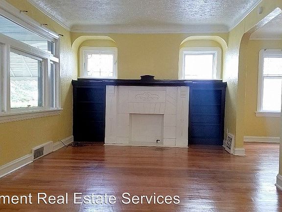 5th image of 3837 E 140th St