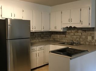 581 Wren Rd, Gastonia, NC 28056