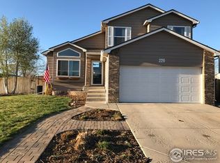 220 Sandstone Ct, Windsor, CO 80550