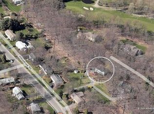 5 Willowbrook Dr, Framingham, MA 01702