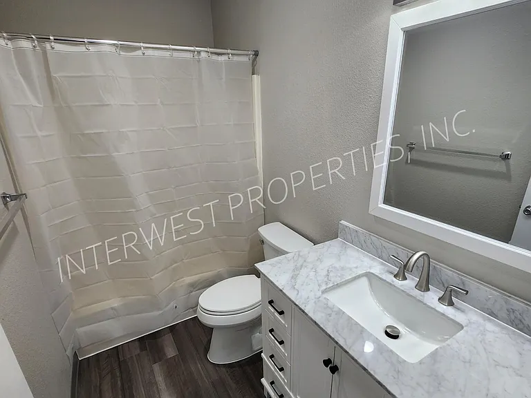 1525 SW 14th Ave #6 — Photo 13