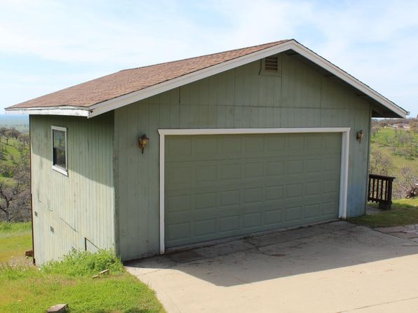 9543 Coronado Dr, La Grange, CA 95329