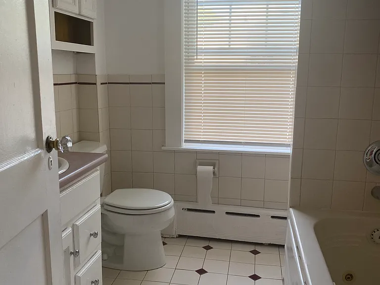 43 Rowell Ave — Photo 9