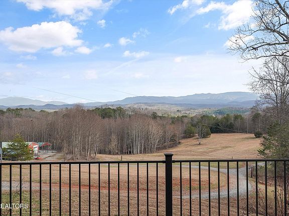 5th image of 124 Lindsey Cemetery Rd