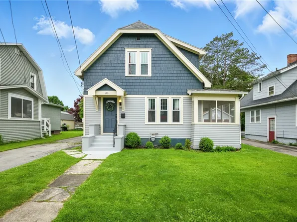 105 Lincoln Ave, Penn Yan, NY 14527