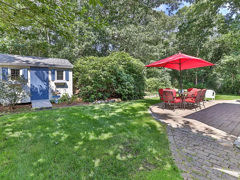 4 Wildwood Ave — Photo 39