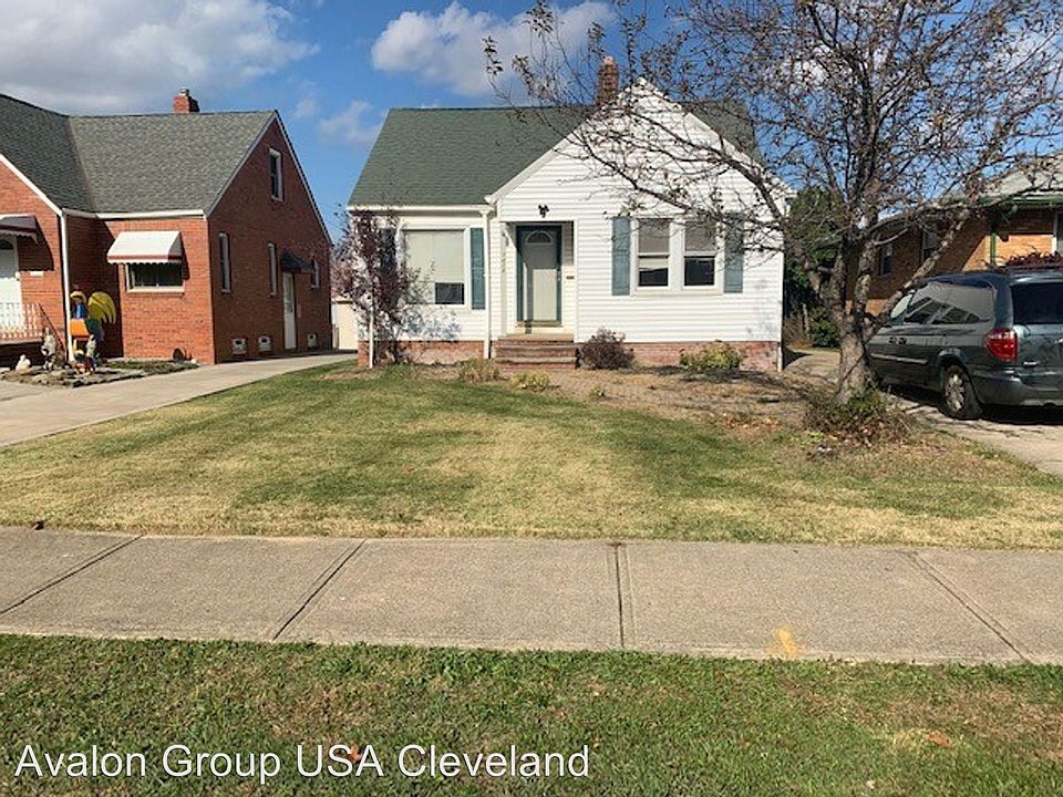 7408 Outlook Ave, Brooklyn, OH 44144 | Zillow
