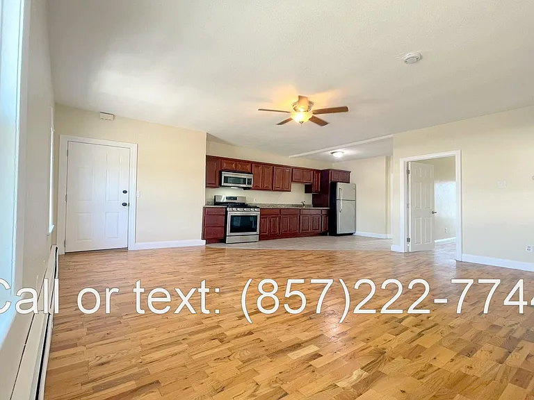 150 Lowell St #3 — Photo 2