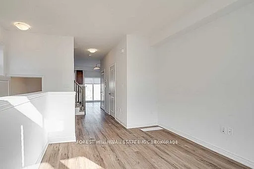 575 Woodward Ave #18 — Photo 4