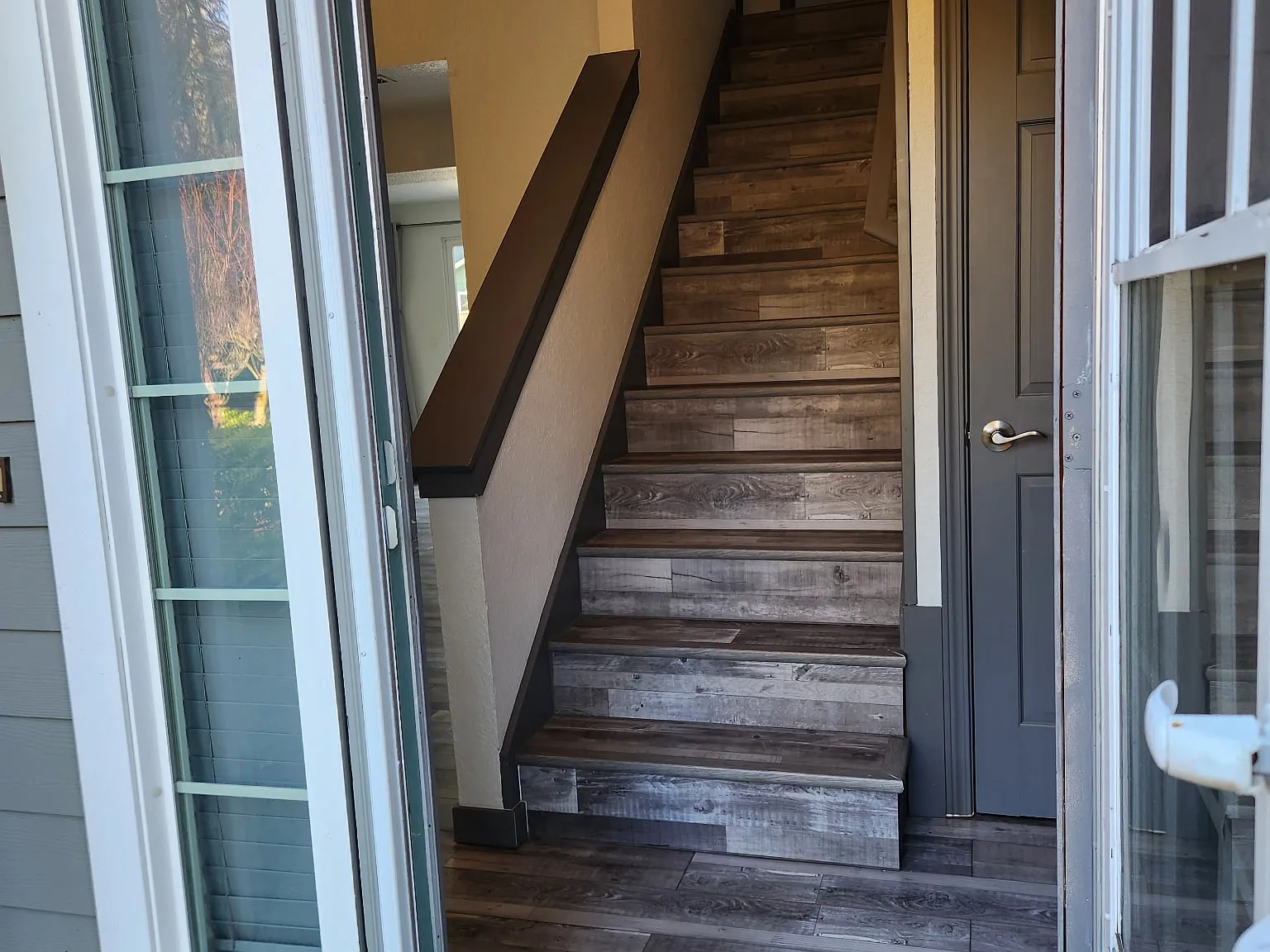 3 bed, 1550 sqft, $2,948 — Photo 3