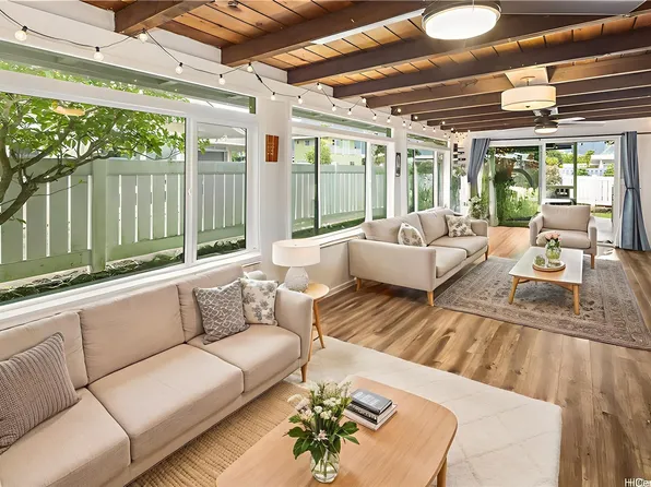 45-340 Lehuuila St, Kaneohe, HI 96744