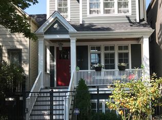 1454 W Wellington Ave, Chicago, IL 60657