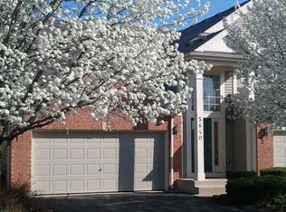 5640 Middlebury Ln, Gurnee, IL 60031