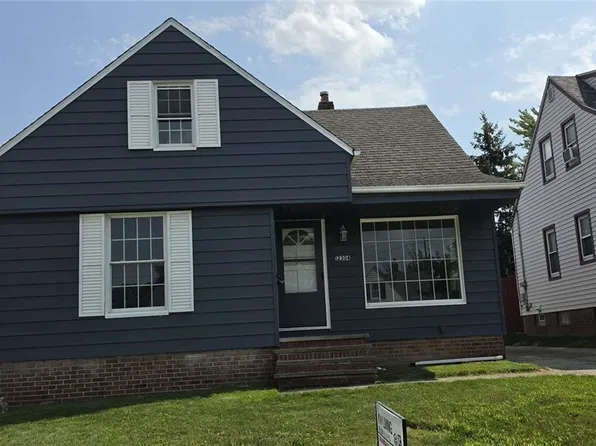 12304 Tonsing Dr, Garfield Heights, OH 44125