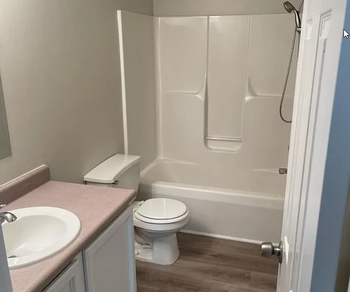 6324 Chagrin Rd — Photo 9
