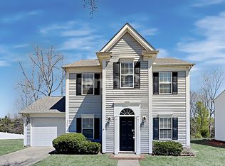 9318 Tiger Lily Ln, Charlotte, NC 28215