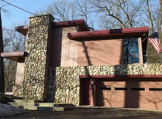 2010 Dale Rd, Jackson, MI 49203