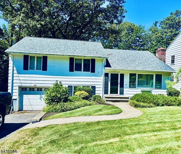 1st image of 43 Birchwood Ave