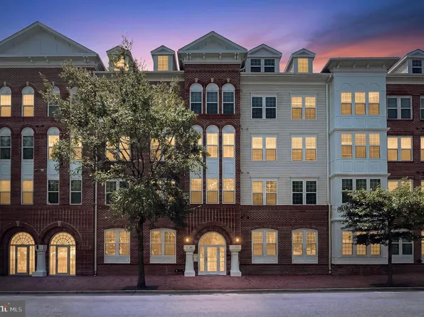 4950 Brenman Park Dr APT 308, Alexandria, VA 22304