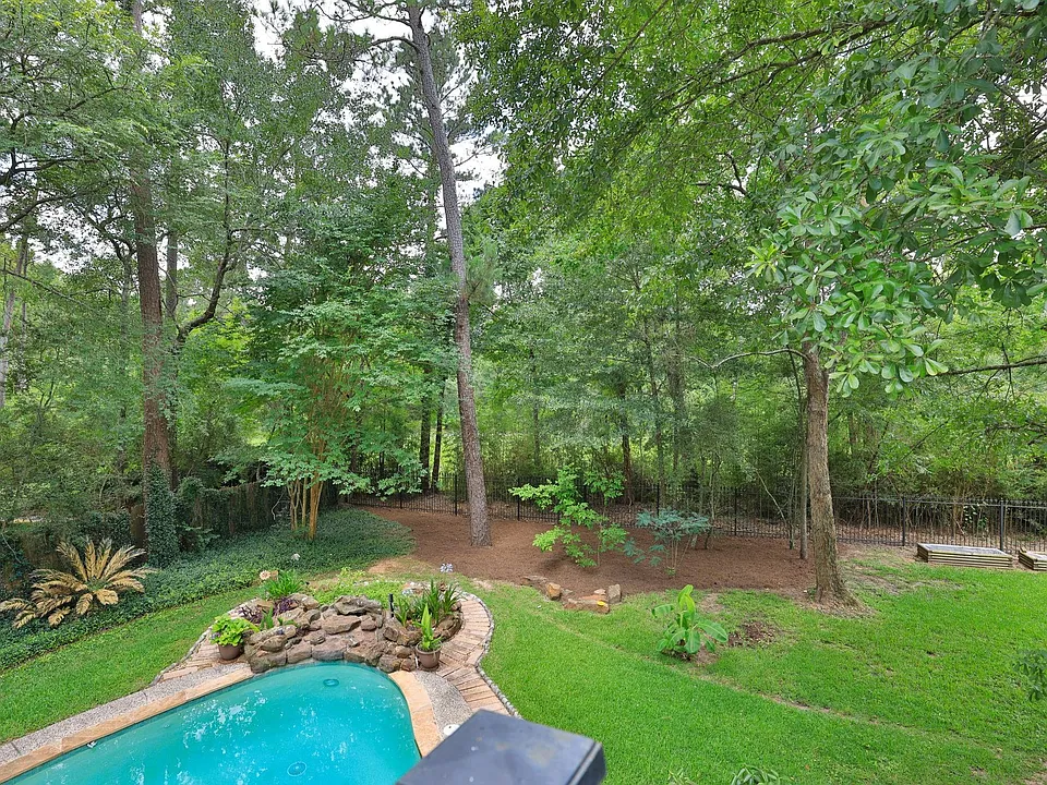 44 Indian Clover Dr